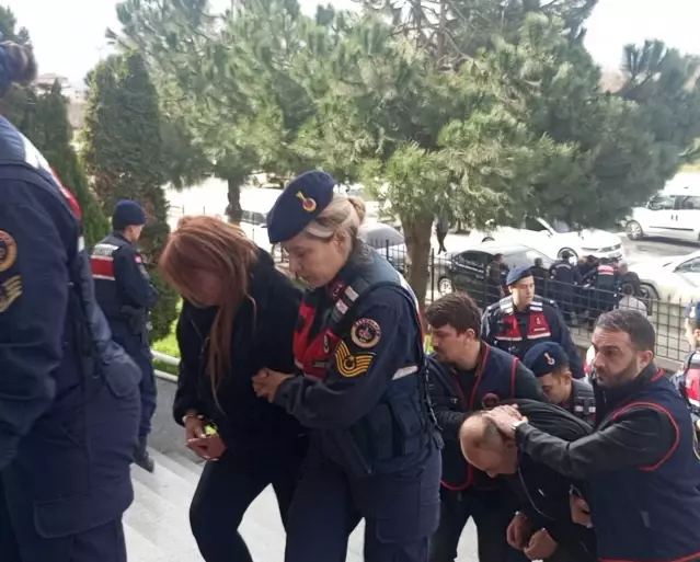 Samsun'da Fuhuş Operasyonu: 8 Gözaltı