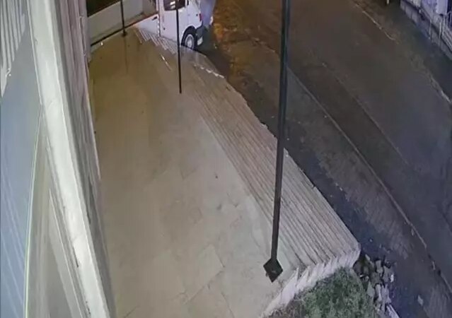 Samsun'da Kontrolden Çıkan Araçta Anne ve Oğlu Yaralandı