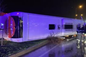 Samsun'da Otobüs Devrildi: 6 Yaralı