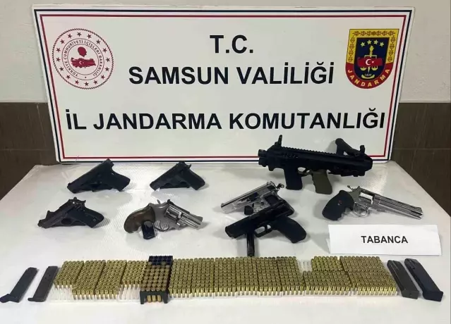 Samsun'da Ruhsatsız Silah Operasyonu - Son Dakika