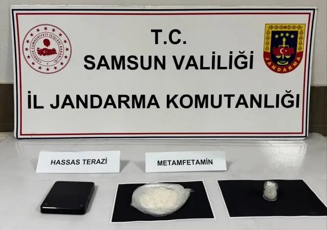 Tavuk Kümesinde Uyuşturucu Ele Geçirildi