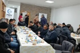 Vezirköprü'de Şehitler Gecesi ve Necmettin Erbakan'ı Anma programı yapıldı