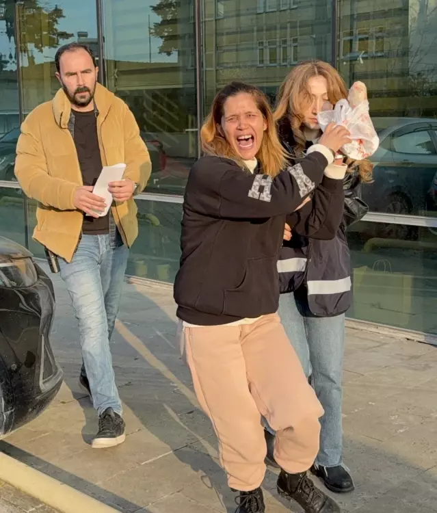 8 çocuk annesi kadın tutuklanınca ağlayarak cezaevine götürüldü