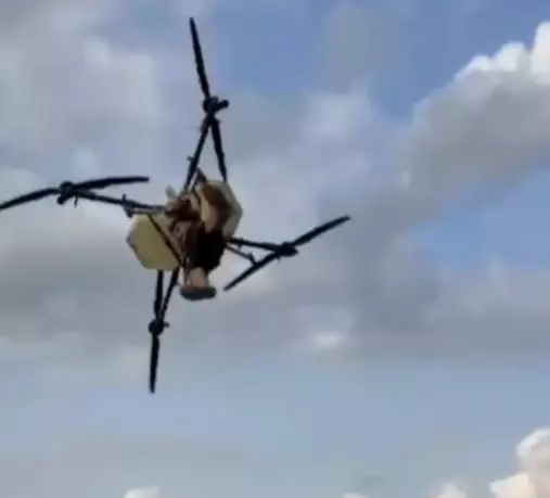 Çiftçi Dronla Havalandı, Düştü! - Son Dakika