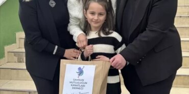 Çocuklara Bayram Hediyeleri - Son Dakika