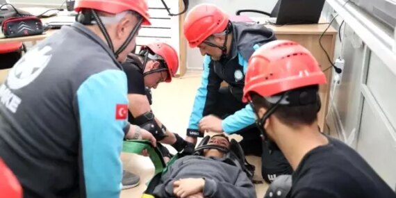 Deprem Haftası: Okullarda tahliye tatbikatı