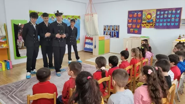 Liselerden Anaokuluna Sosyal Sorumluluk Projesi