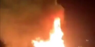 Minibüs Yangınla Küller Arasında Kaldı