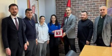 Mira Ayan, Mangala'da İlçe Birincisi Oldu