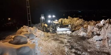 Salıpazarı'nda Karla Mücadele Devam Ediyor