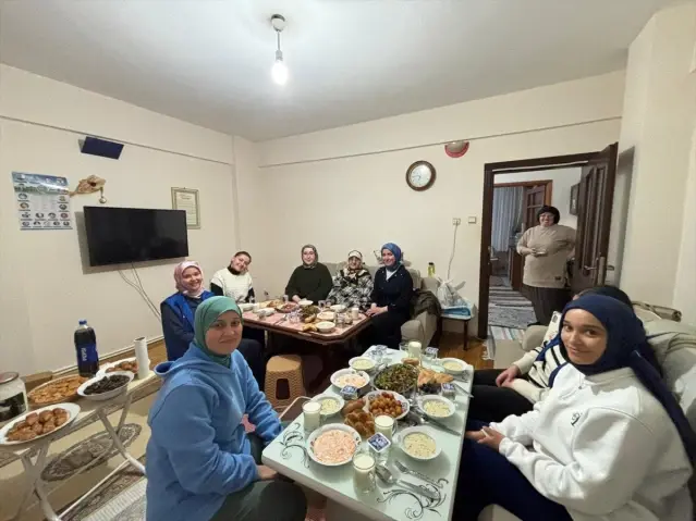 Salıpazarı'nda şehit ve gazi ailelerine ziyaret