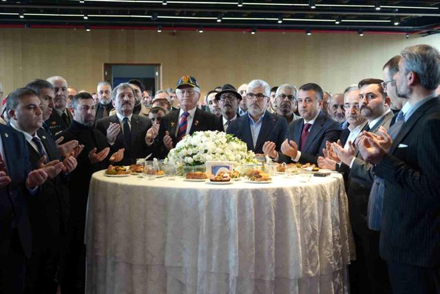 Samsun protokolü bayramlaştı - Son Dakika