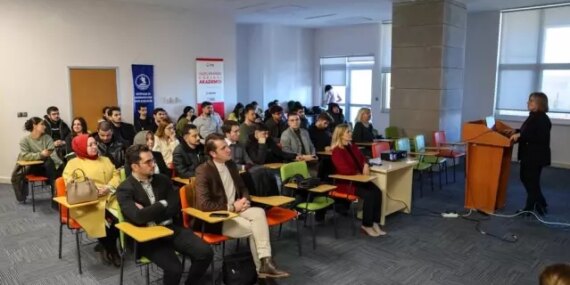 Samsun'da Kadınların Siyasi Temsili Konuşuldu