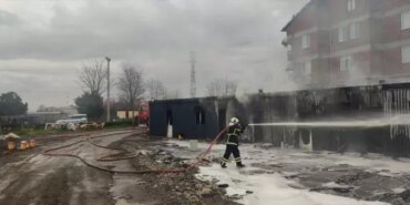 Samsun'da Şantiye Deposunda Yangın - Son Dakika