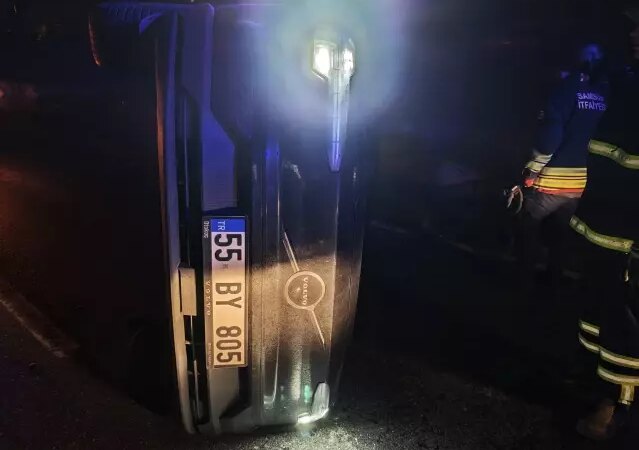 Samsun'da Takla Atan Araçta İki Yaralı