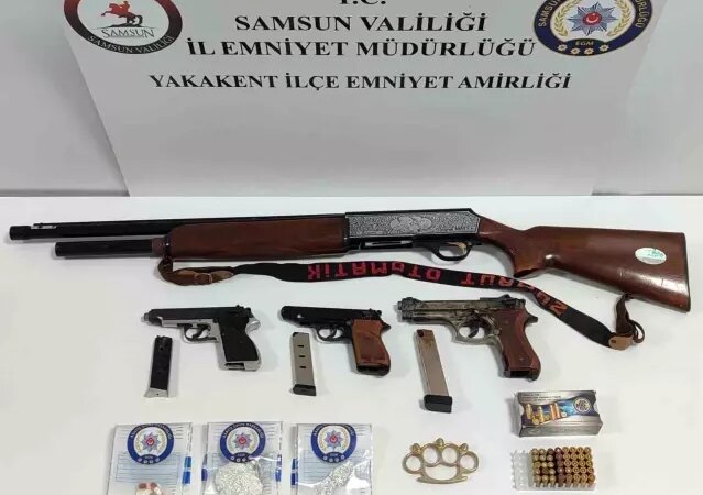 Samsun'da Uyuşturucu ve Silah Operasyonu