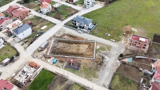 Samsun'da Yeni Halı Saha Projesi Başladı