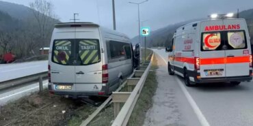 Samsun'da minibüs kazası: 4 yaralı