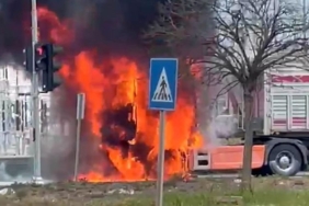 Samsun'da seyir halindeki tırın kupası alevlere teslim oldu