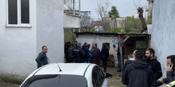 Annesini av tüfeğiyle öldürüp aynı silahla intihar etti