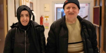 Baba-kız Okuma Yazma Kursunda Birlikte Öğreniyor