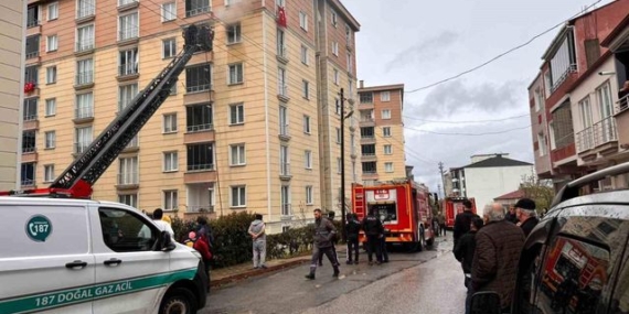 Bafra'da evde patlama: 1 kişi ağır yaralandı