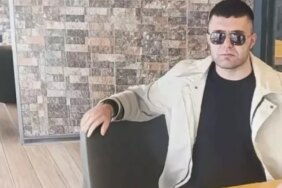 Evinde uyurken balkondan giren kişi tarafından öldürüldü