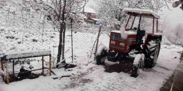 Kavak'ta Nisan'da Kar Yağışı - Son Dakika
