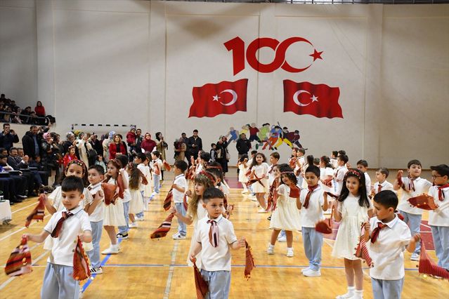 Ladik'te 23 Nisan Coşkusu - Son Dakika