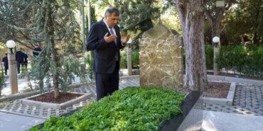 MHP'den Türkeş'e Anma Mesajı