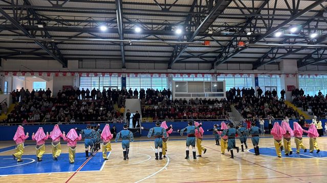 Salıpazarı'nda 23 Nisan Kutlaması - Son Dakika