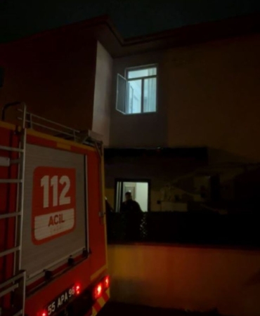 Samsun'da Elektrikli Sobadan Yangın: Anne ve Bebeği Hastaneye Kaldırıldı