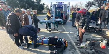 Samsun'da Motosiklet ve Scooter Çarpıştı