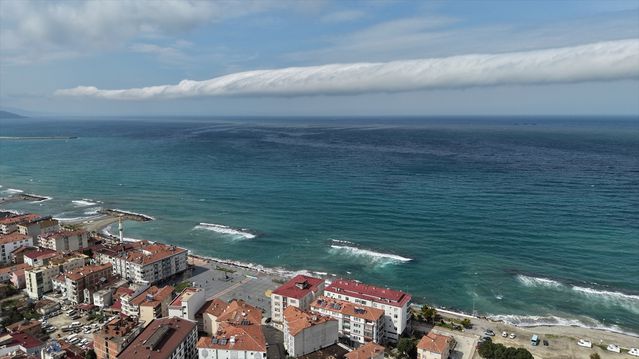 Samsun'da Nadir Rulo Bulut Oluşumu