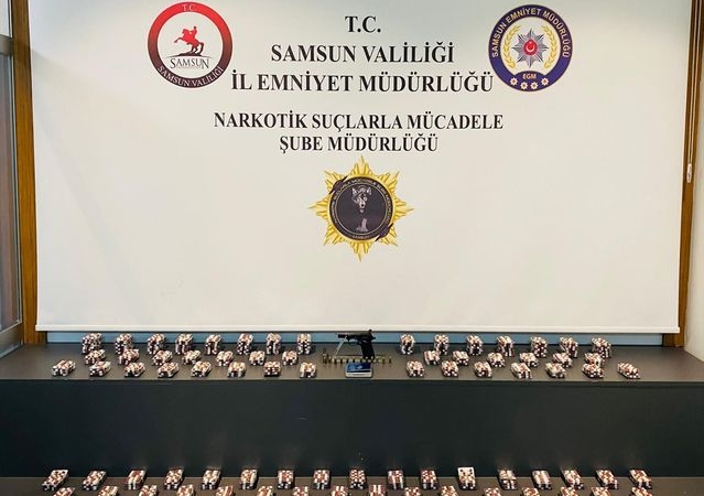 Samsun'da Uyuşturucu Operasyonu: 18 Bin Hap Ele Geçirildi