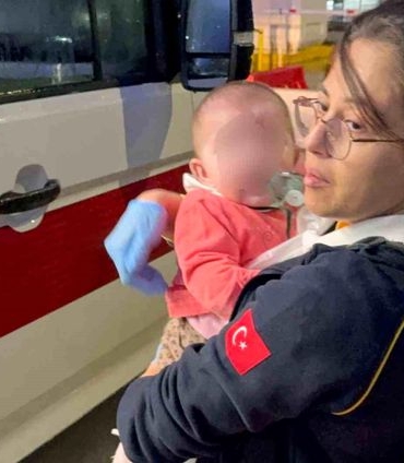 Samsun'da yangın: Anne ve bebek hastaneye kaldırıldı