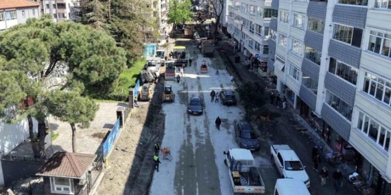 Samsun'da yol ve kaldırımlar yenileniyor
