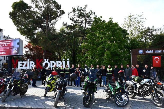 Vezirköprü'de 23 Nisan'da motosiklet korteji