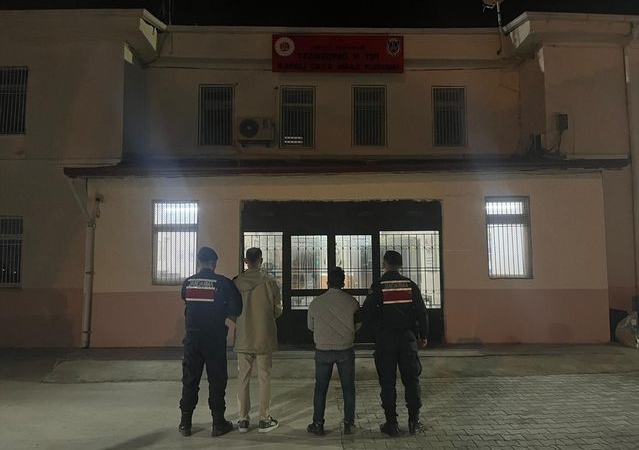 Vezirköprü'de Uyuşturucu Operasyonu: 2 Tutuklama