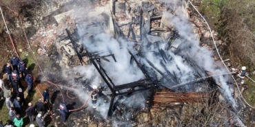 Yangında 1 Kişi Hayatını Kaybetti