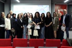 Atakum'da 'Değişen Dünyada Aile Olmak' konulu seminer