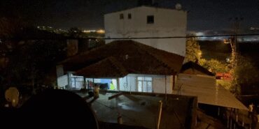 Babasını tabancayla vurarak öldürüp jandarmaya teslim oldu