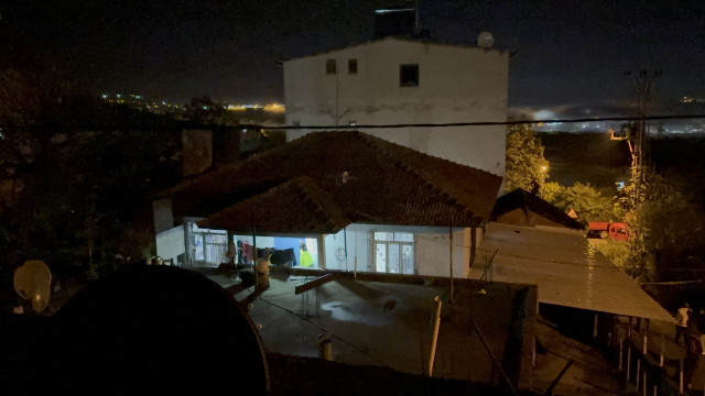 Babasını tabancayla vurarak öldürüp jandarmaya teslim oldu