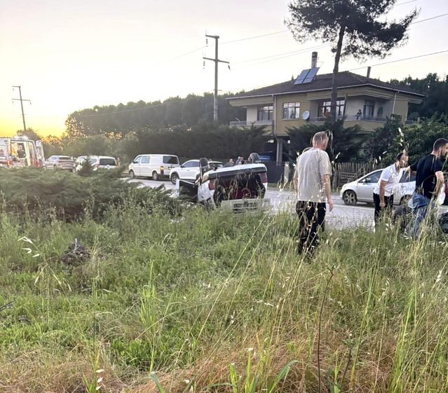 Samsun'da Takla Atan Araçta 6 Yaralı