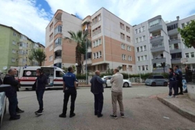 Samsun'da balkonda kriz: 2 saatlik ikna sonrası kapıyı açtı