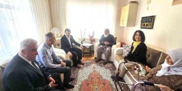Şehit annesine duygulandıran Anneler Günü ziyareti