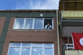 5. kattan düşen 1,5 yaşındaki Ebrar, hayatını kaybetti