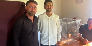 Alaçam'da 21 Yaşında Muhtar Seçildi