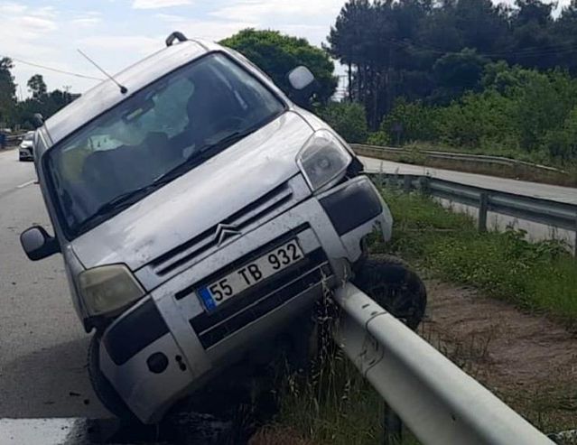 Bafra'da Trafik Kazası: 4 Yaralı