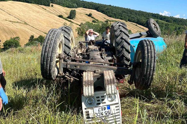 Bafra'da Traktör Devrildi, Sürücü Hayatını Kaybetti